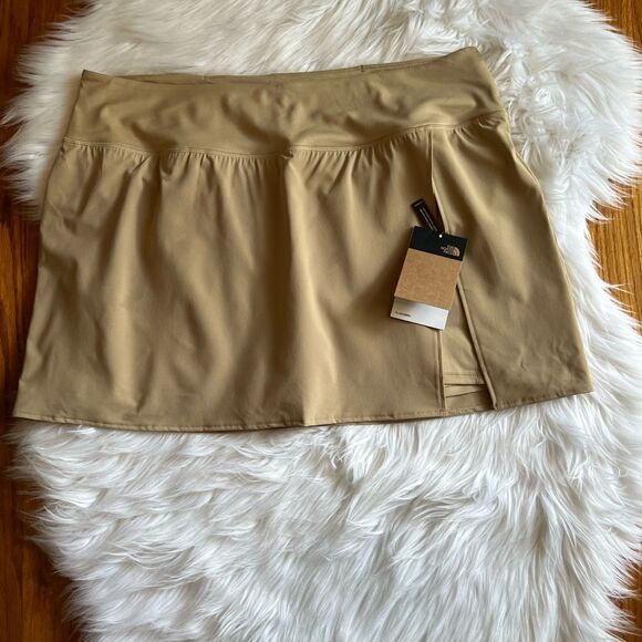 The North Face Khaki Arque Skirt Size XXL NWT - Picture 1 of 4